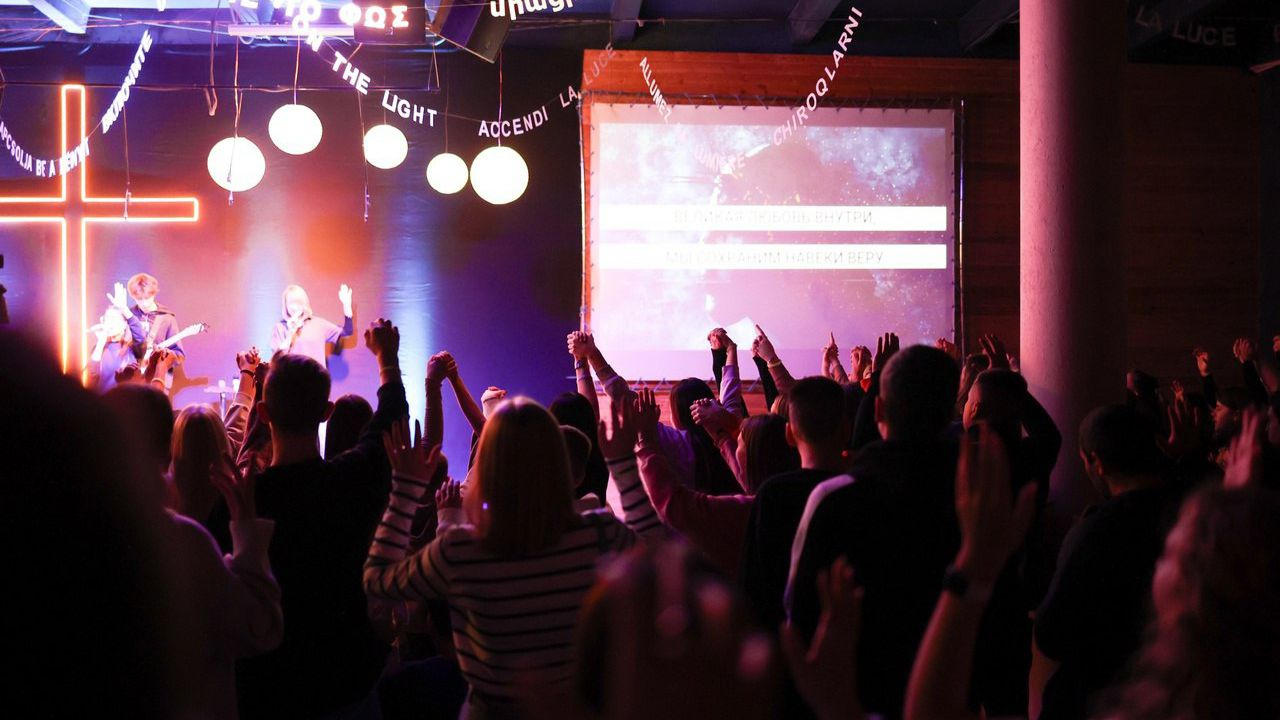 ‘Turn on the Light’ Youth Conference